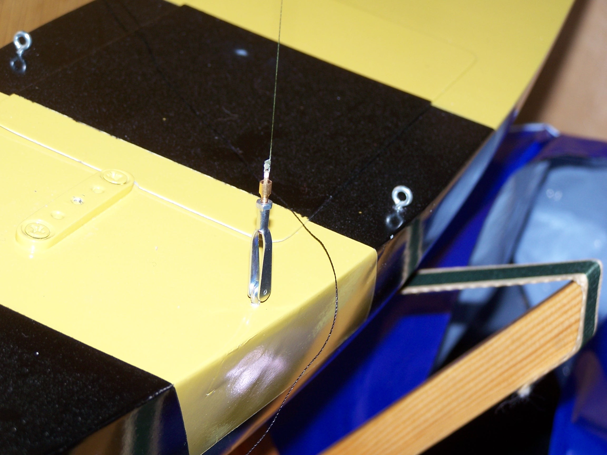 100_1765.jpg (404.29 KiB) Przejrzano 10895 razy Przelotki do mocowania want i naciąg want z popychacza