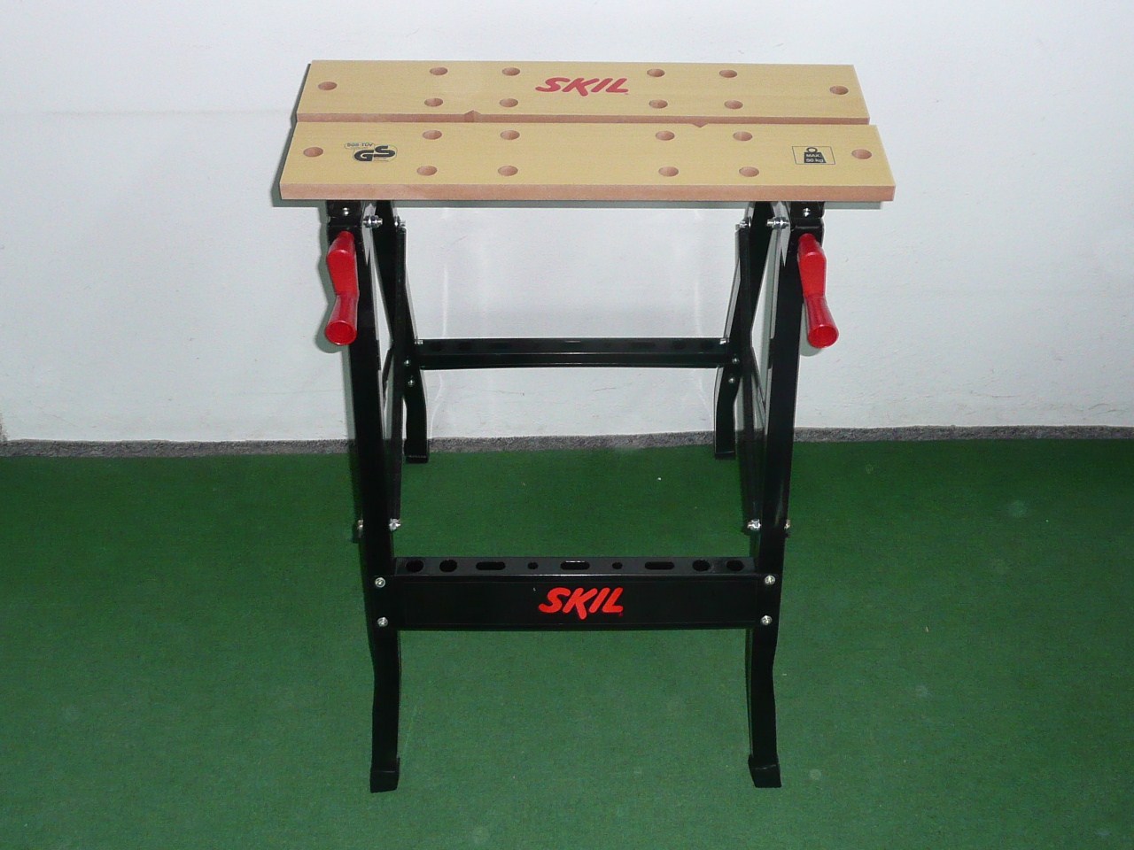 P1020605--W1280S.jpg (196.64 KiB) Przejrzano 6720 razy Kupiony stolik