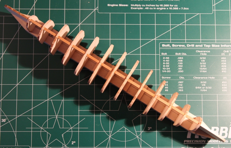 IMG_7027s.jpg (343.01 KiB) Przejrzano 14501 razy Widać zarys kadłuba z góry