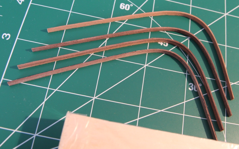 IMG_7042s.jpg (312.9 KiB) Przejrzano 13677 razy Paski forniru po wyschnięciu