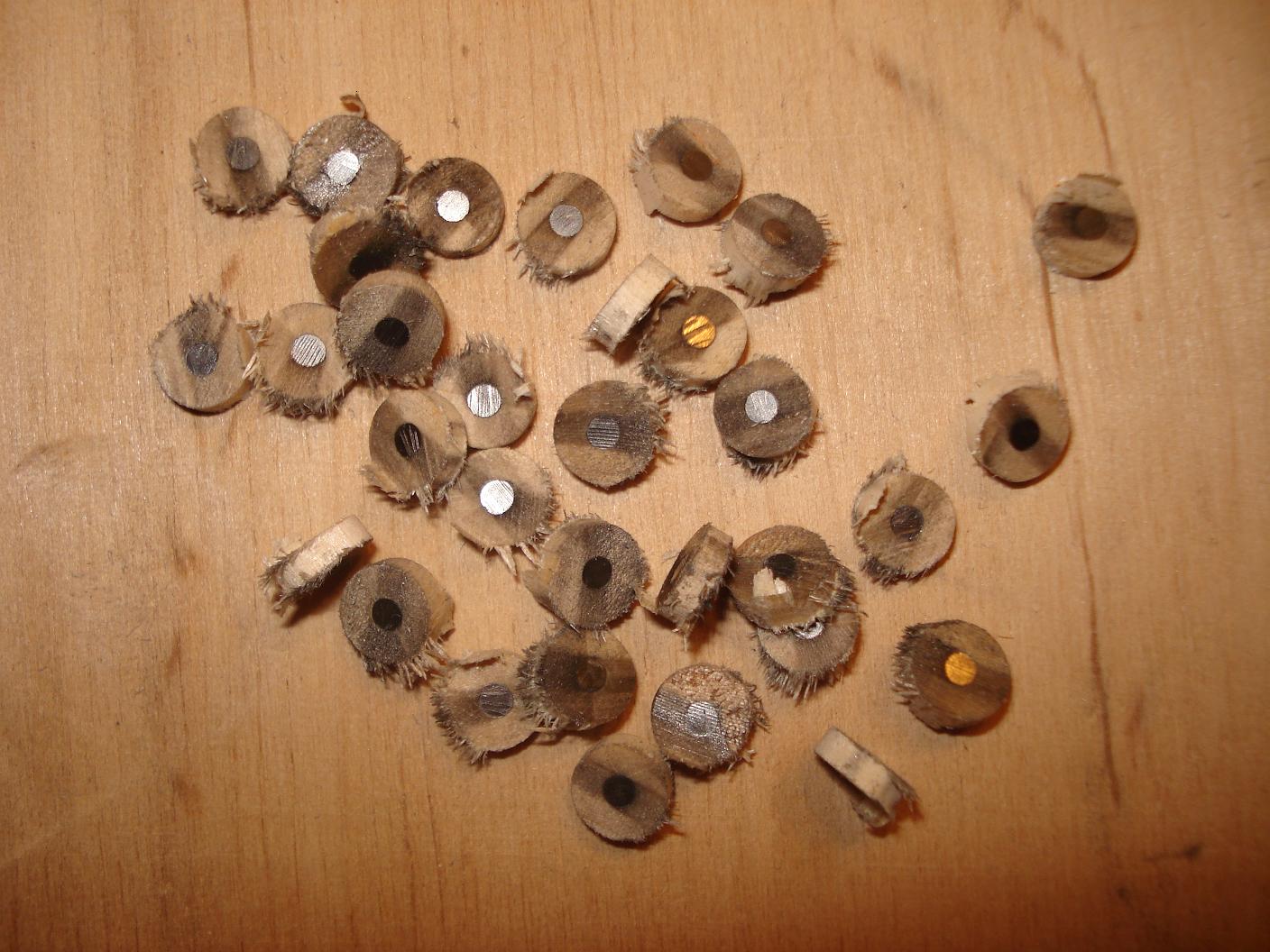A.JPG (211.01 KiB) Przejrzano 7826 razy pocięte kółka jeszcze z rysikiem w środku