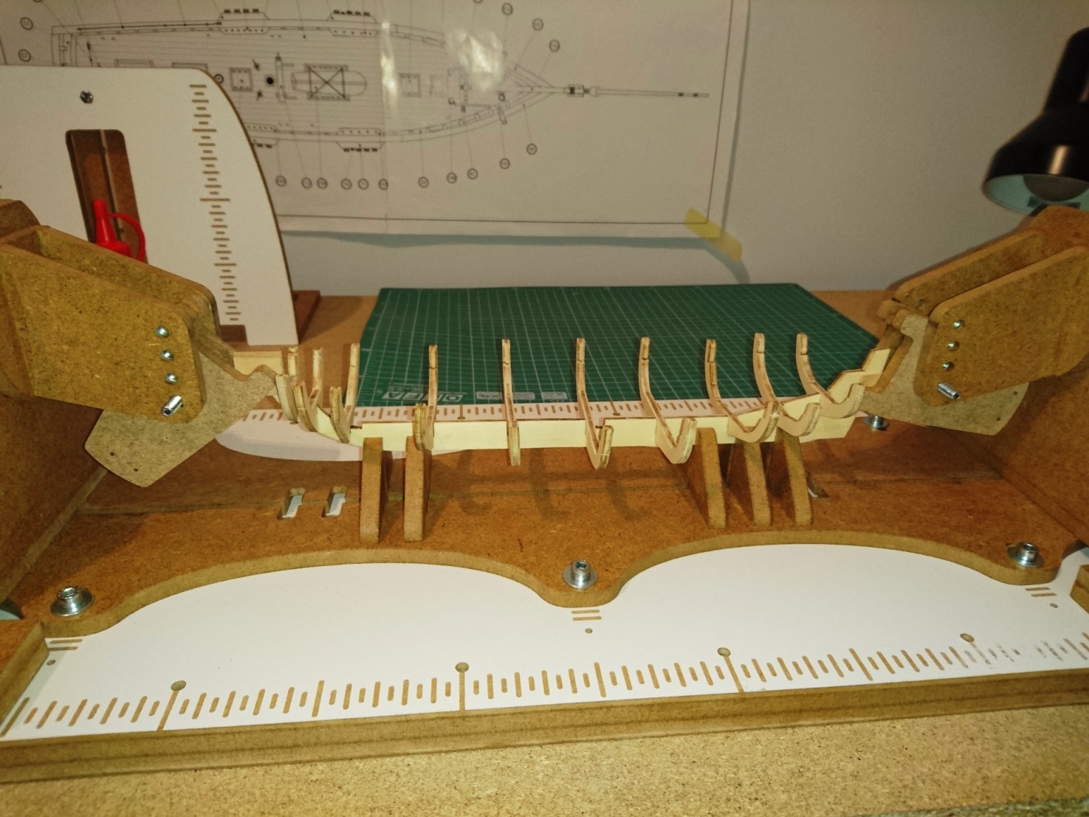 HMS na sucho.JPG (503.07 KiB) Przejrzano 8793 razy Przymiarka na sucho.