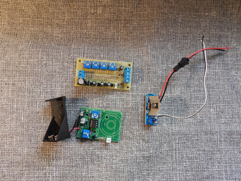 DSCN3158.JPG (170.25 KiB) Przejrzano 9582 razy Moduł silnika Diesla, róg mgłowy i syrena pościgowa