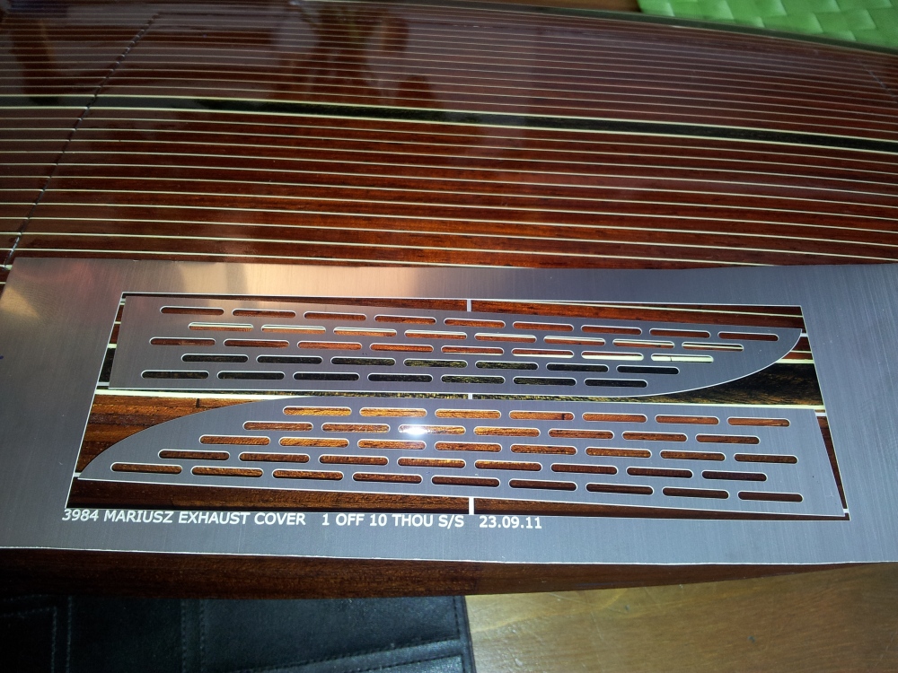 sml2011-09-29 17.53.23.jpg (437.94 KiB) Przejrzano 12273 razy Oslony rur wydechowych ze stali nierdzewnej.