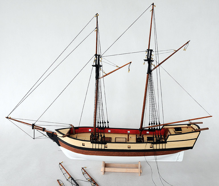 schooner_01.jpg